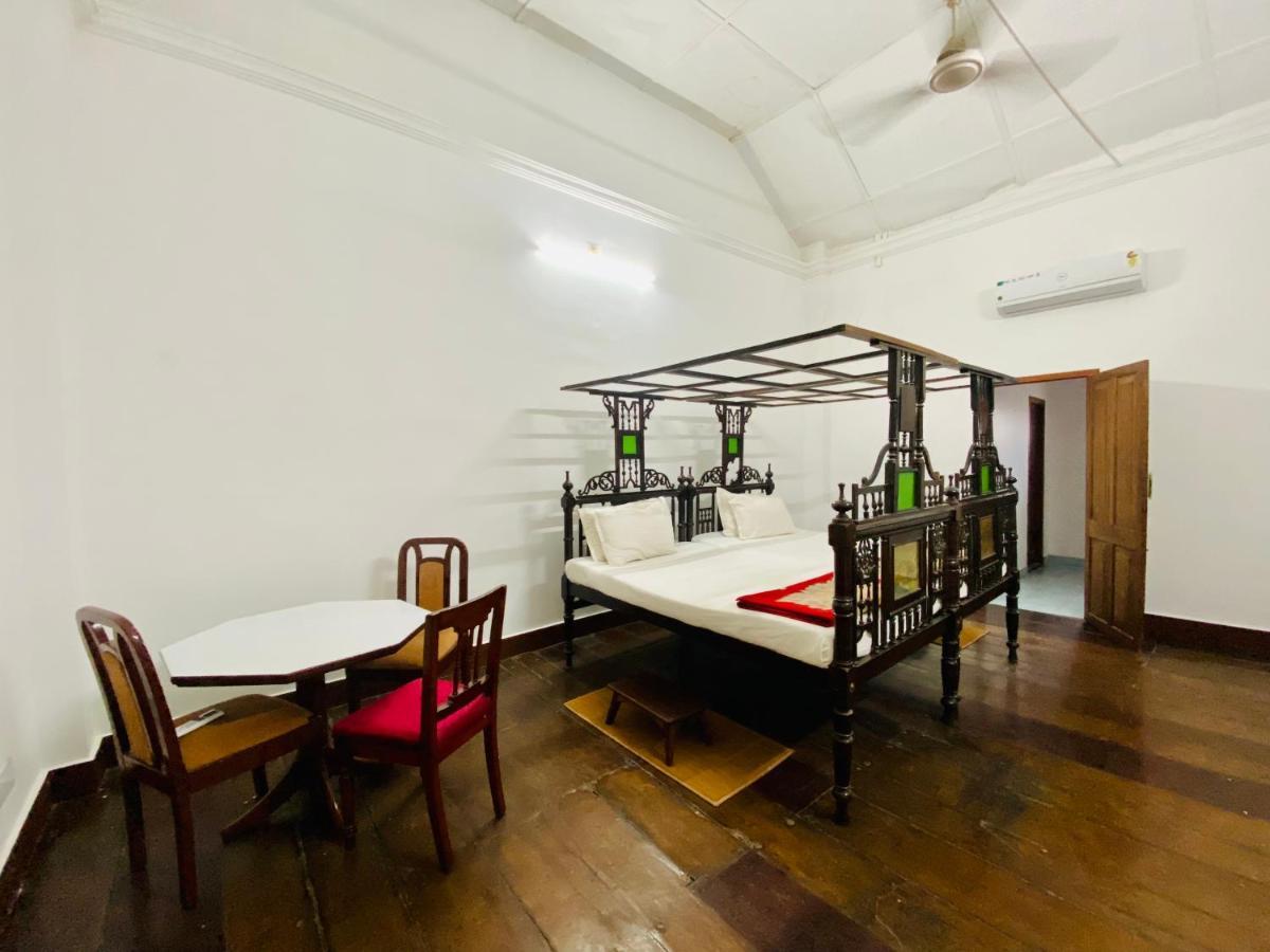 Ballard Bungallow Kochi Екстер'єр фото